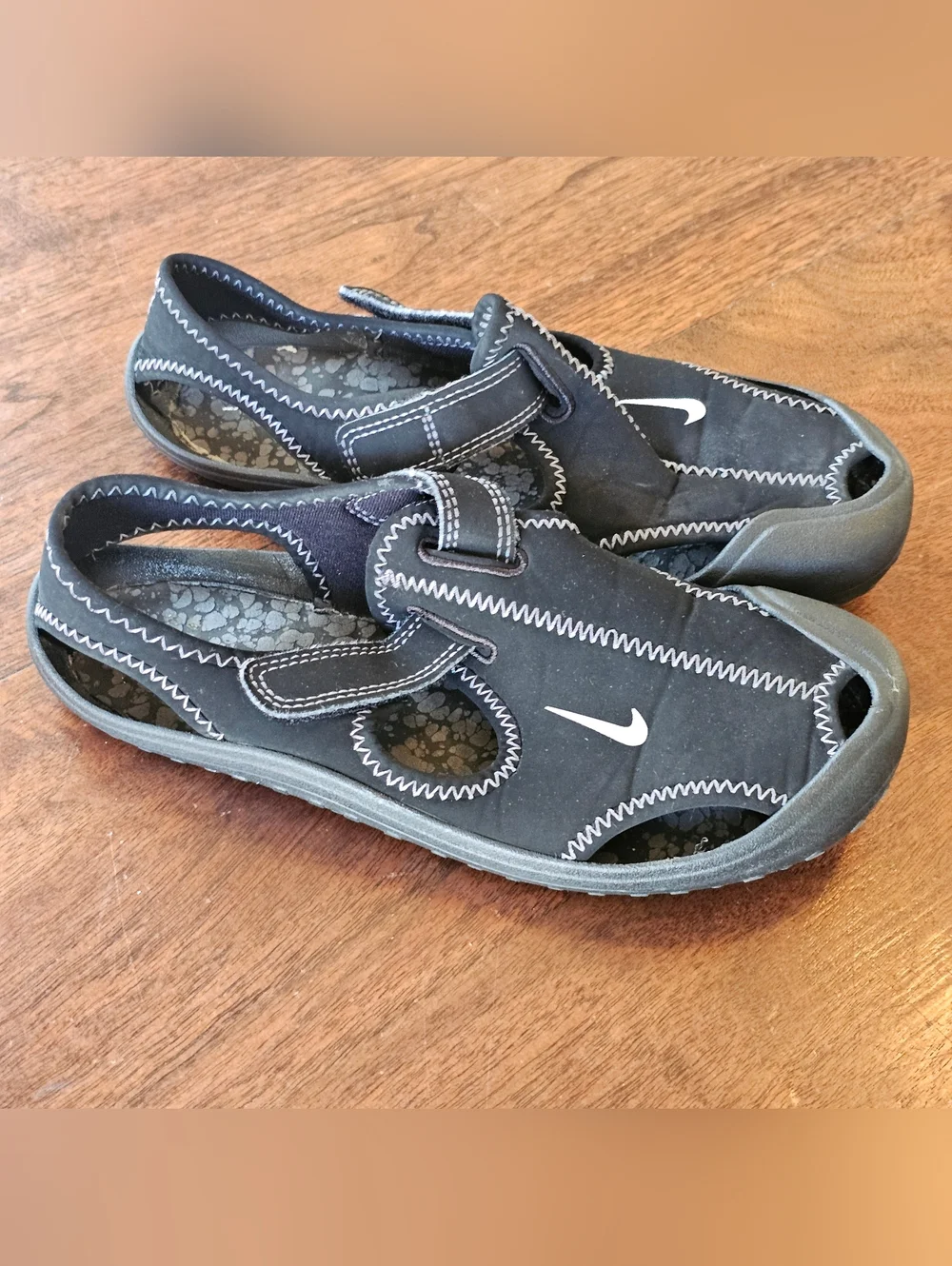 Nike Sunray Protect Kids' Sandals Black Outdoor Water Shoes 35 Euro Size Kids